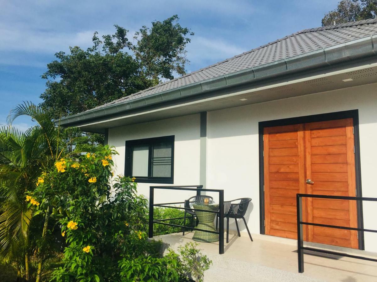 Golden Villas Ламай Бийч Екстериор снимка